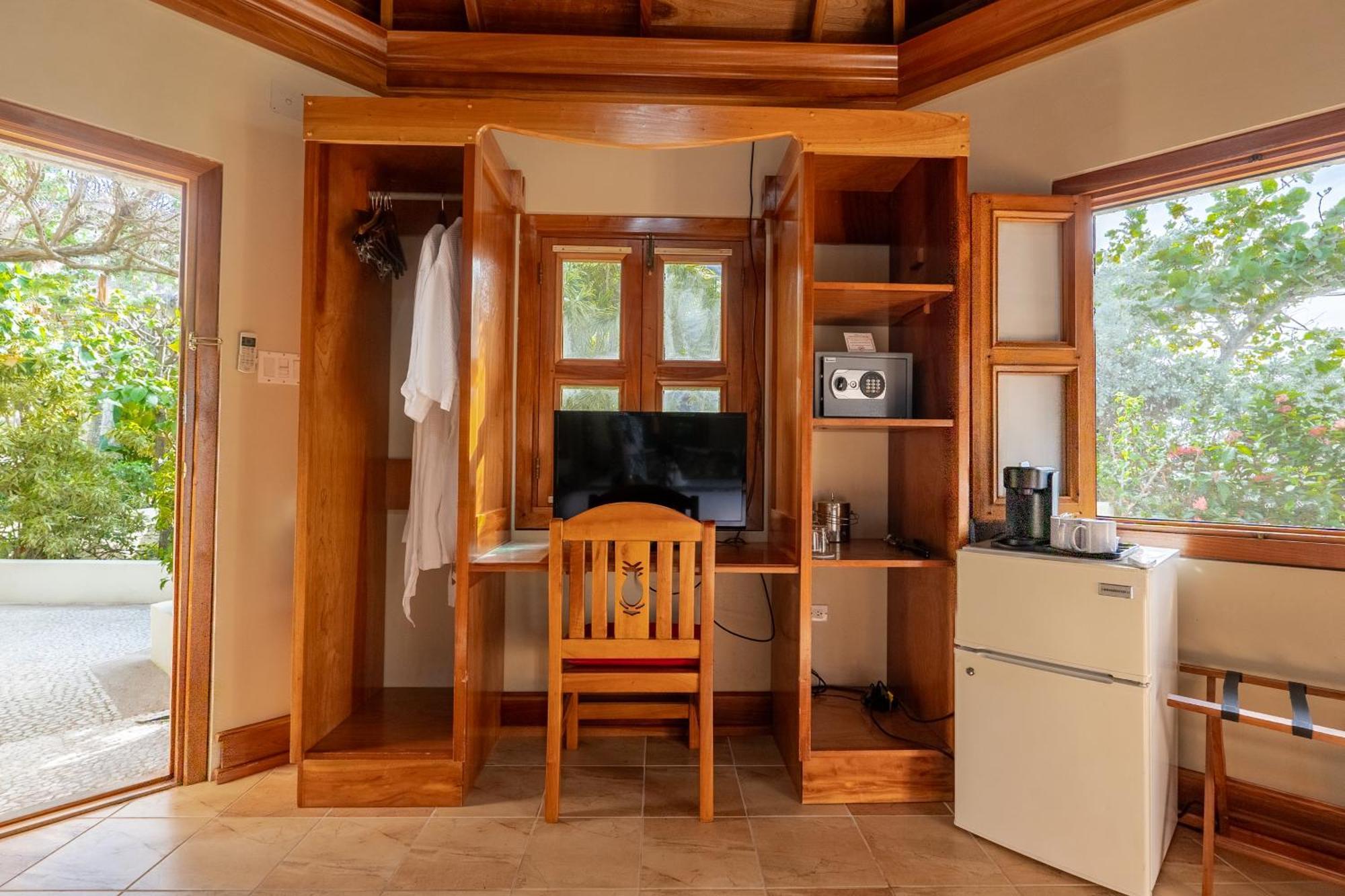 Ocean Cliff Hotel Negril Limited - Adults Only ห้อง รูปภาพ