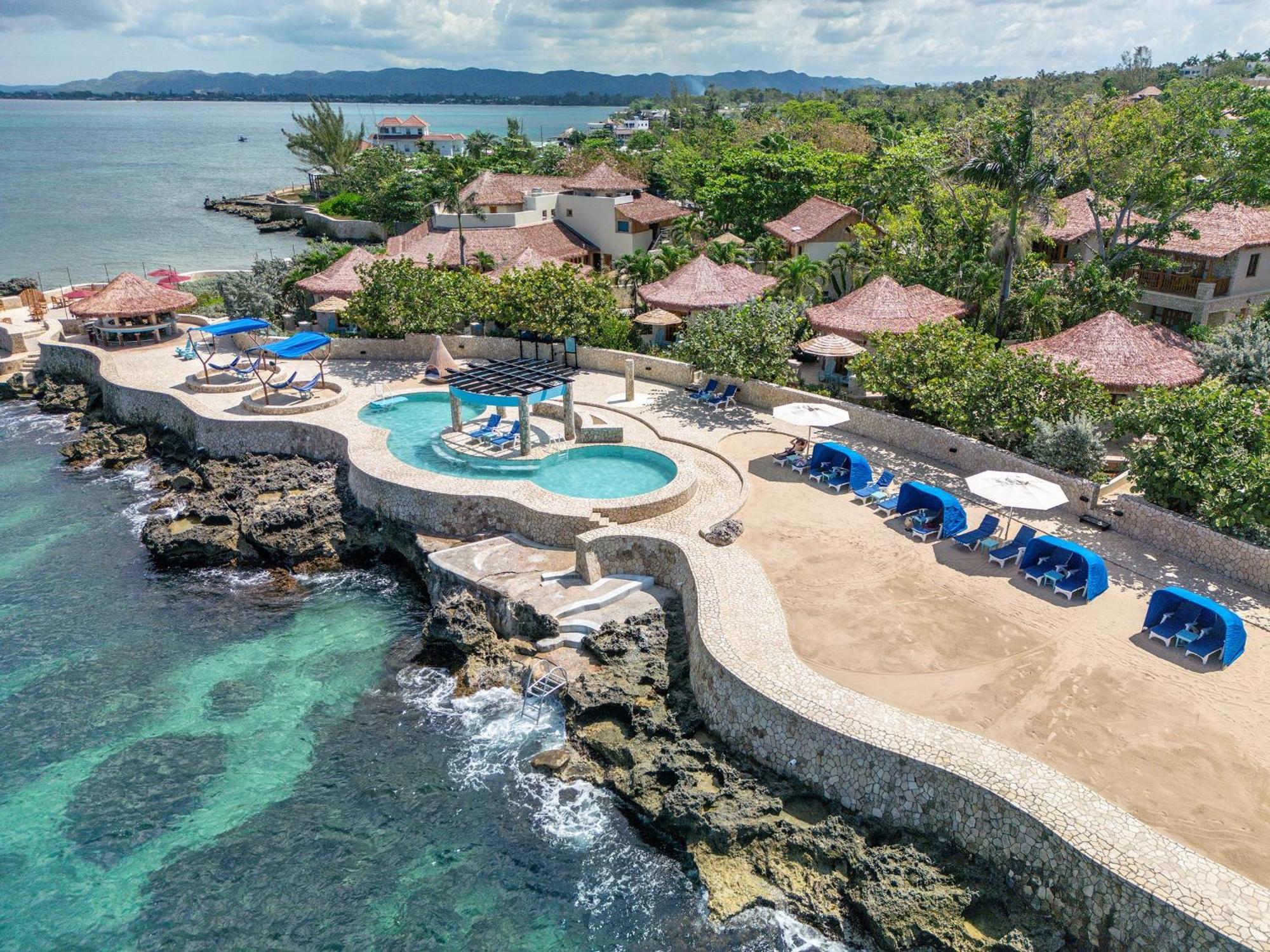 Ocean Cliff Hotel Negril Limited - Adults Only ภายนอก รูปภาพ
