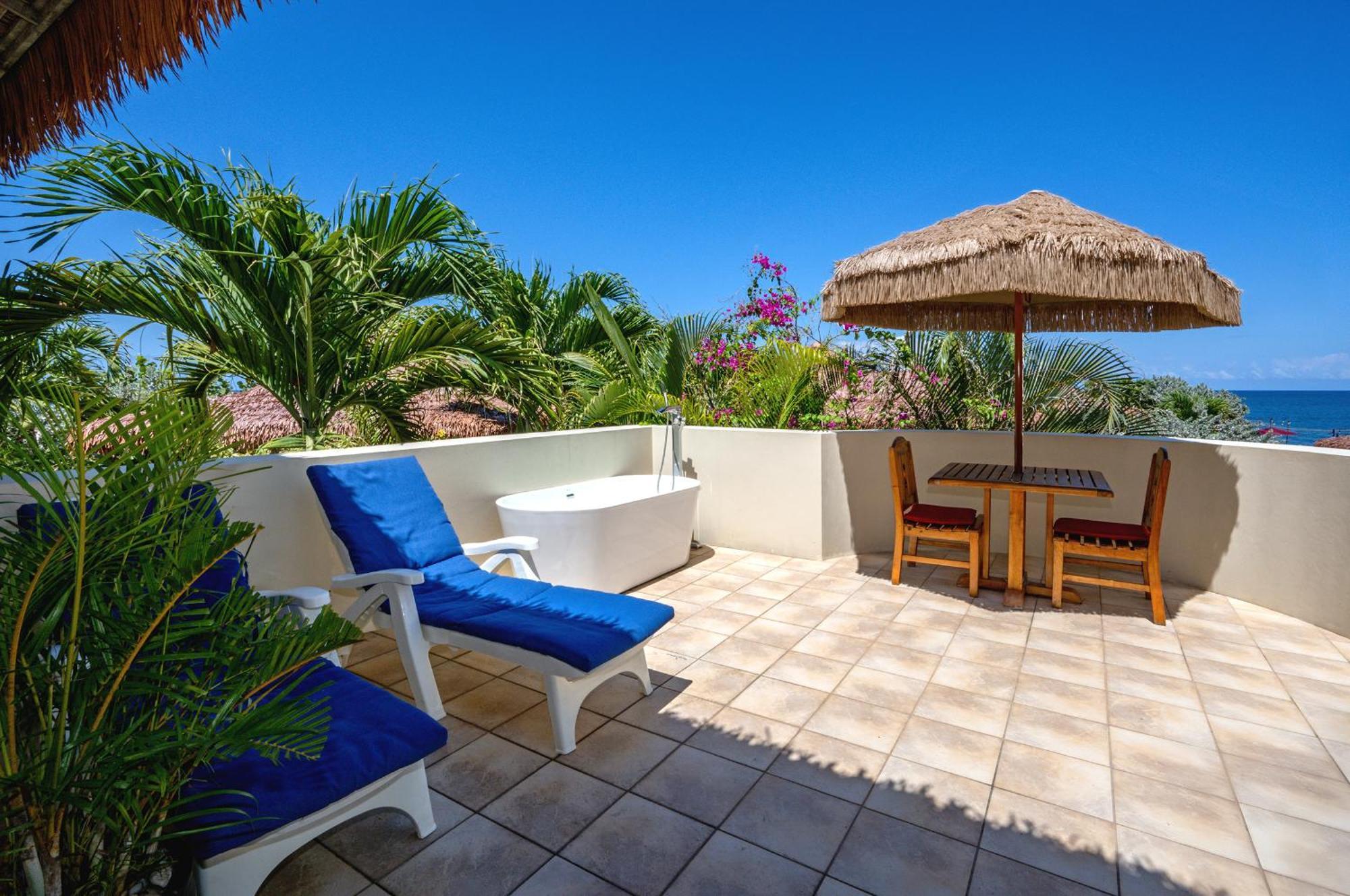 Ocean Cliff Hotel Negril Limited - Adults Only ภายนอก รูปภาพ