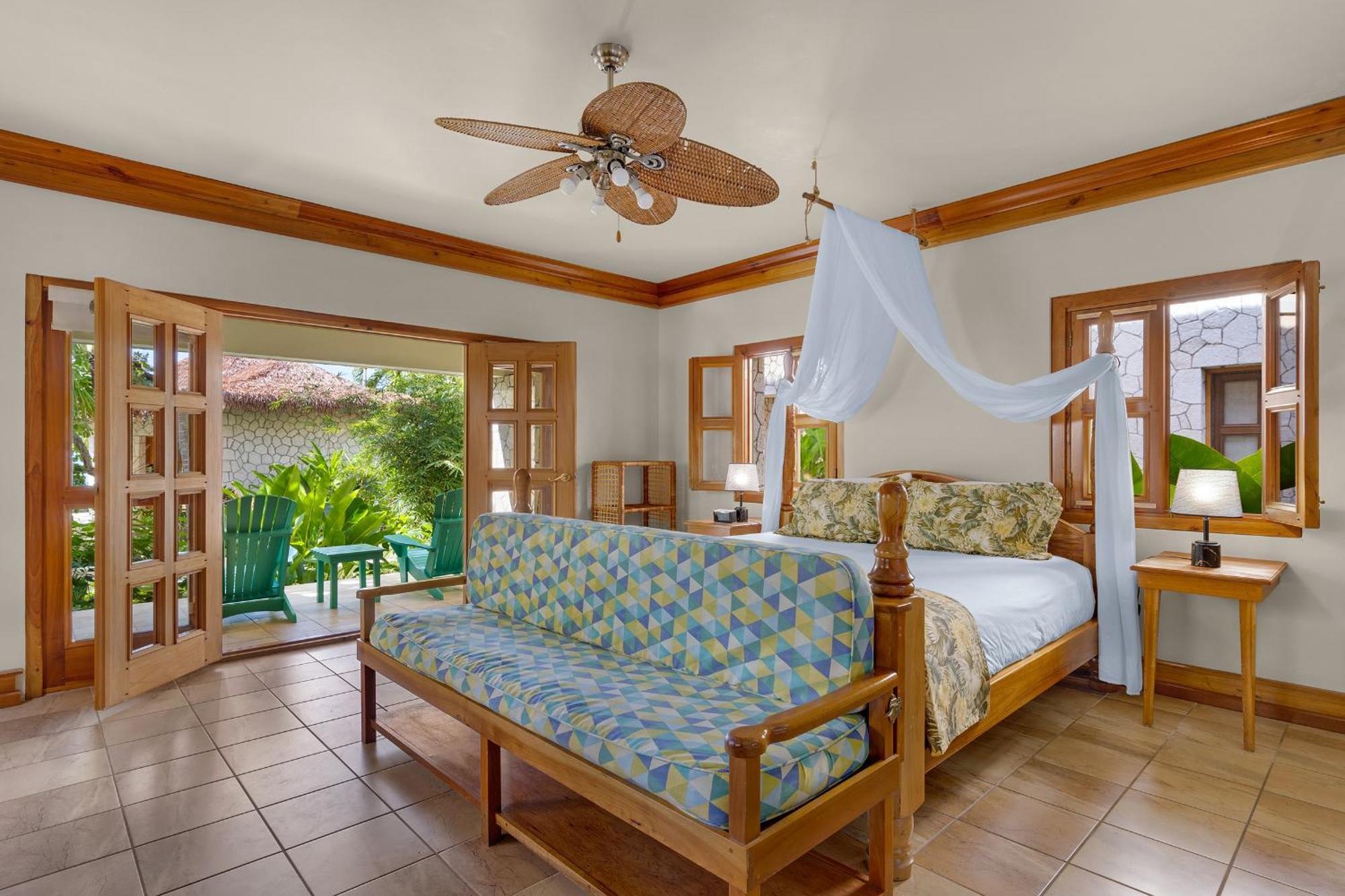 Ocean Cliff Hotel Negril Limited - Adults Only ภายนอก รูปภาพ